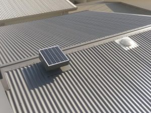 Solar roof ventilator to make the air conditioner work better