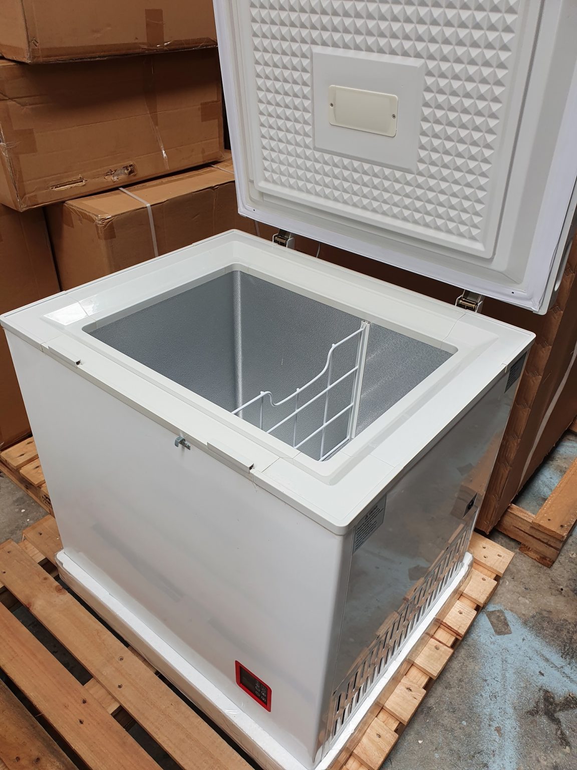 Solar-powered Chest Freezers - Solazone Australia